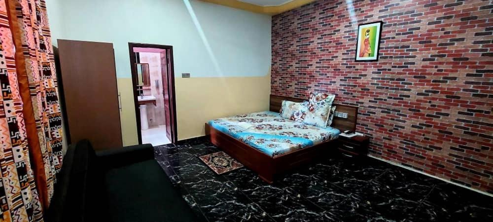 Kikis Court Resort Hohoe Ngoại thất bức ảnh